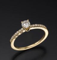 טבעת אירוסין בעיצוב מנצח - פאולין