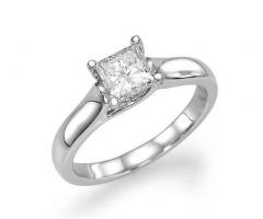 טבעת אירוסין קלאסית יהלום מרובע
