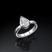 טבעת אירוסין יהלום טיפה 1 קארט - אוסטין